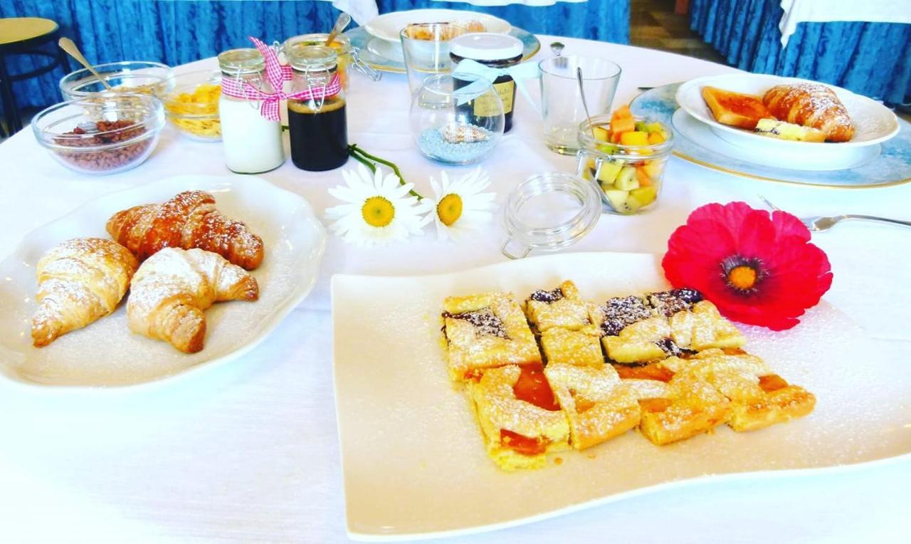 פאנו Hotel Paradise מראה חיצוני תמונה