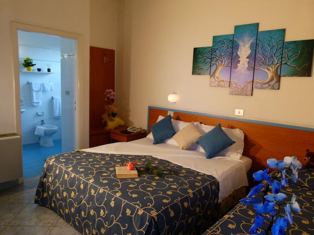 פאנו Hotel Paradise מראה חיצוני תמונה