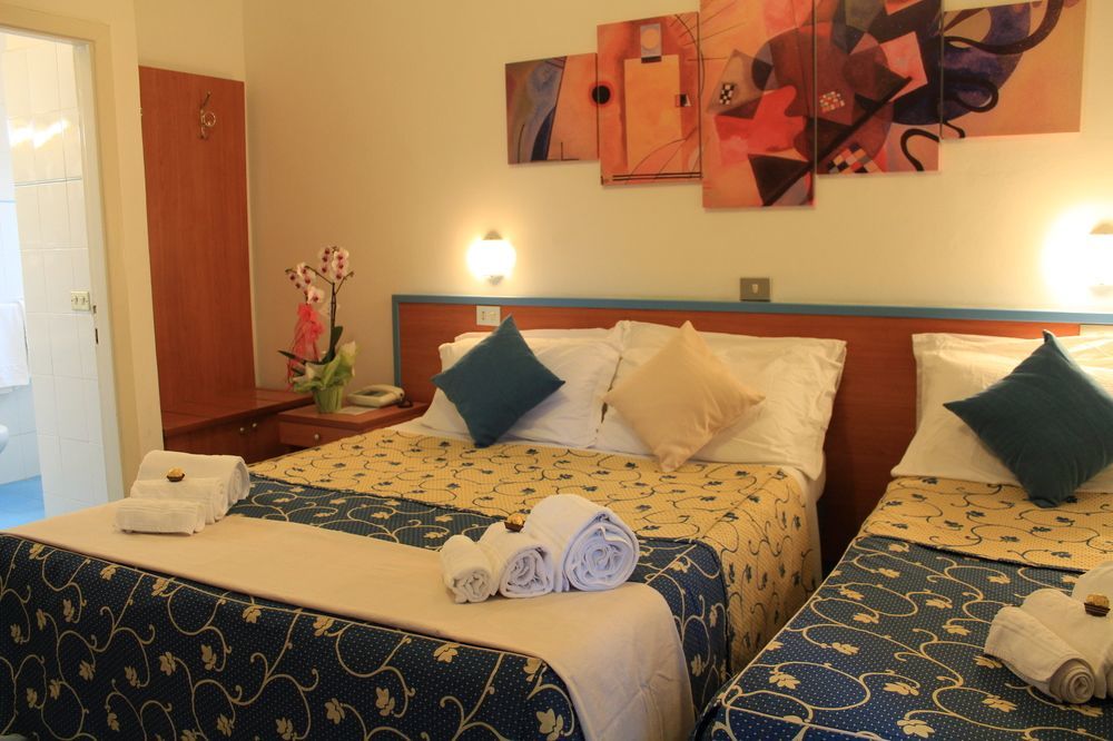 פאנו Hotel Paradise מראה חיצוני תמונה